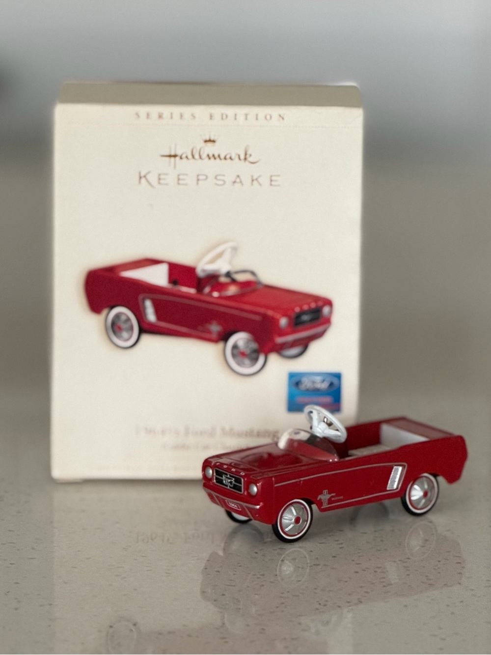 Hallmark Ornaments Kiddie Car Classics 1964 1/2 Ford Mustang #13